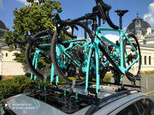 Load image into Gallery viewer, ROUNDBAR UNIVERSAL Fork Mount with Rear Wheel Holder